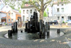 Klufterplatz_in_Friesdorf_Wogner_CC-by-4Punkt0